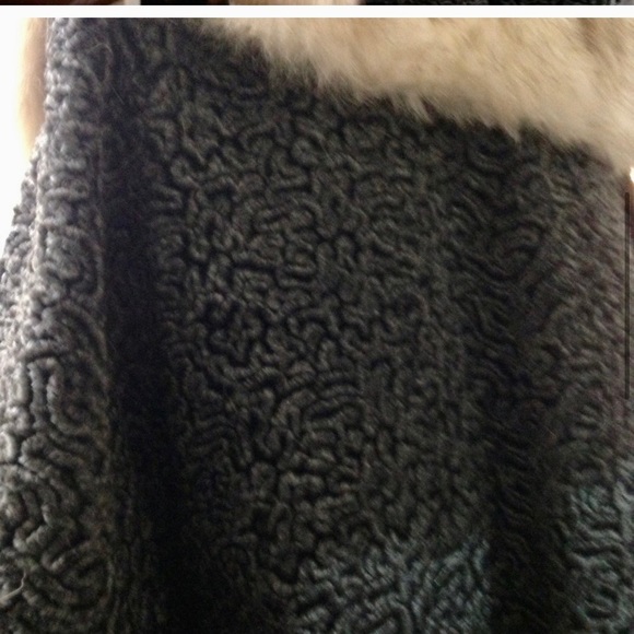 Vintage, Astrakin, France Gray Persian Lamb Swing Coat (tj1120)  This swing coat - Picture 7 of 16